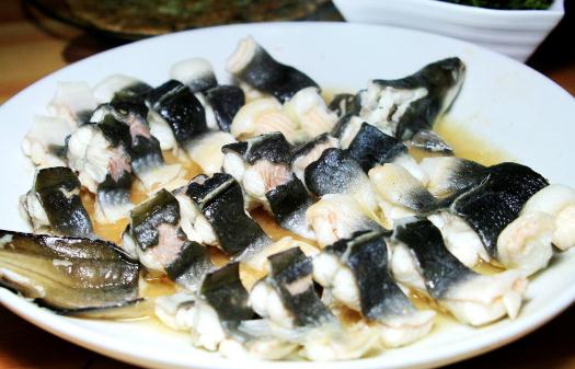 百合燉鰻魚怎么做？