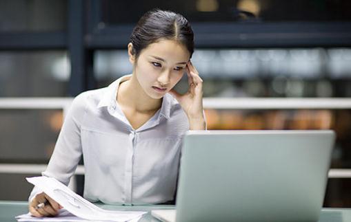 如何擺脫強(qiáng)迫癥？心理治療很重要