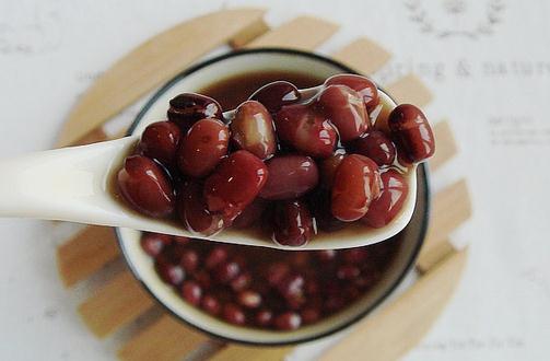 讓大吃大喝的胃休養(yǎng)生息吧！