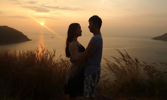如何做一對(duì)浪漫的夫妻？