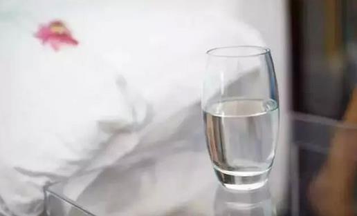 這些菜隔了夜就別吃啦！