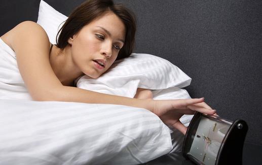 熬夜時(shí)如何把傷害降到最低？