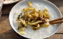 早餐吃咸菜配稀飯真的好嗎？