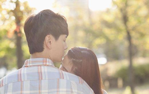 如何抓住男人的心？教你做個(gè)有魅力的女人