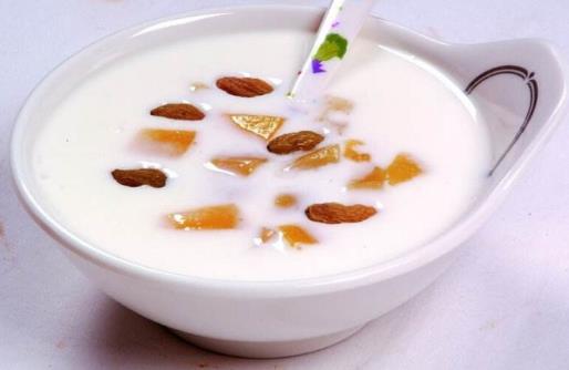 喝酸奶的12個(gè)健康飲食常識 每天喝多少酸奶合適