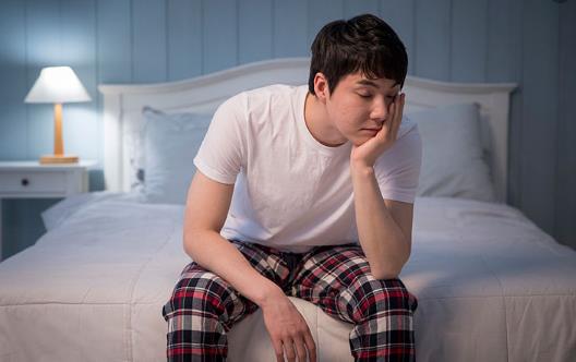 失眠睡不著怎么辦？專家：那就試試六字訣，六個(gè)字簡(jiǎn)單易