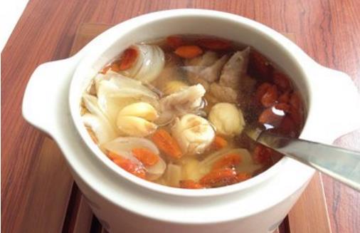 經常熬夜的人吃什么？女性宜選滋陰祛火食療方