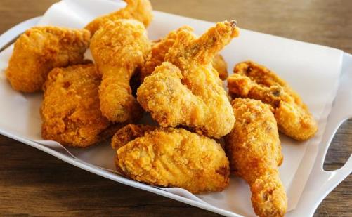 垃圾食品易導(dǎo)致動脈硬化 甚至還會縮短人的壽命