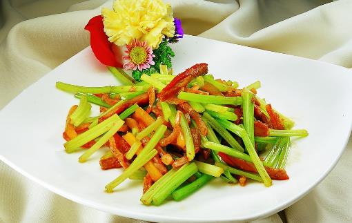 是哪些原因會(huì)導(dǎo)致月經(jīng)提前到來