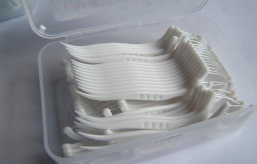 牙線使用小常識(shí) 牙線不可以重復(fù)使用
