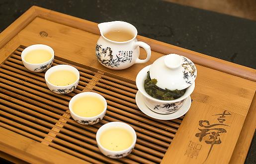 膽固醇過高的原因有哪些？它有哪些飲食禁忌？