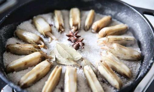 斷鹽不是道飲食無滋味 鹽的藥用價(jià)值