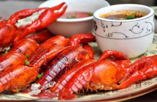 夏季最火爆的小龍蝦，醬料香料配方大公開，在家做出飯店