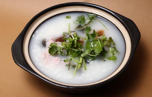 喝醉酒之后很難受？5款解酒食物來幫你