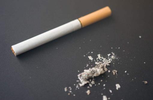 一天一包煙，連續(xù)一年，身體可能有哪些變化？別忽視