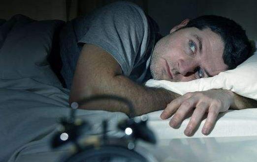 睡的太多對身體也有危害 不健康睡眠有負(fù)面影響