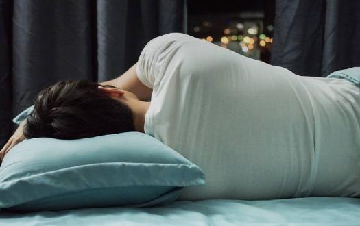 周末補眠要小心的危害 睡懶覺可影響肌肉的興奮性