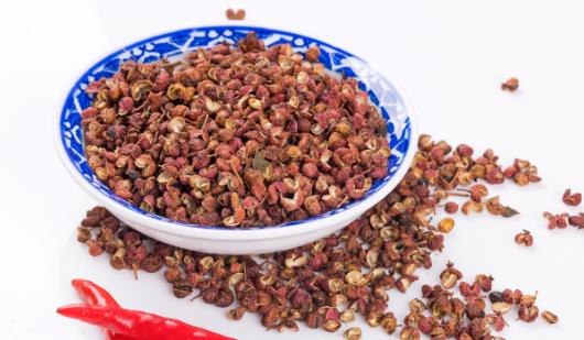 久坐人群避免痔瘡危害 治療痔瘡有效的9個(gè)偏方