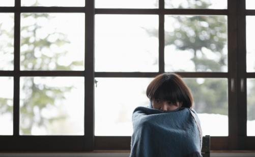 孤獨容易導致腦萎縮 長時間感到孤獨竟然危害如此大