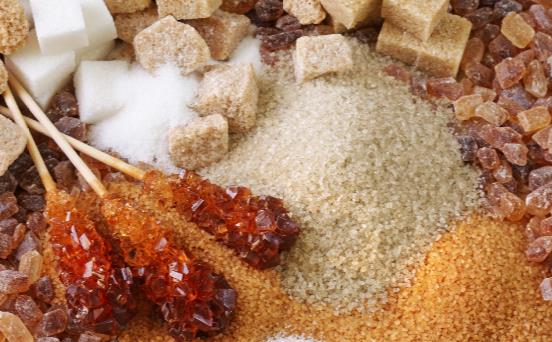 含糖飲料比含糖食物更有害！吃糖太多有啥壞處？