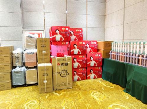 【初心不忘，續(xù)夢前行】鄭州京美醫(yī)院2020新年團(tuán)拜會隆重舉行！