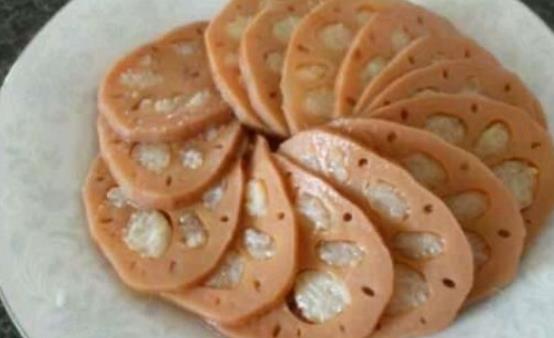 蓮藕華而樸實營養(yǎng)高 蓮藕燉排骨無疑是天作之合