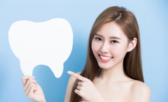 吃個(gè)不停，如何保護(hù)牙齒？