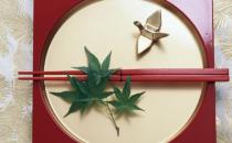 最健康最適合的筷子 別圖便宜應(yīng)扔掉的塑料筷子