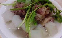 女性容易氣血不足手腳冰冷 推薦八種補(bǔ)氣血的食譜來調(diào)理
